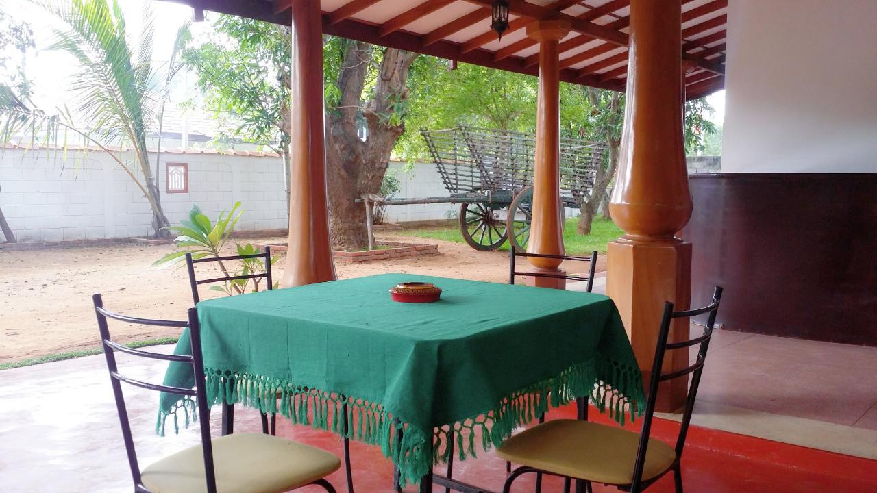 Saubagya Inn Anuradhapura Zewnętrze zdjęcie