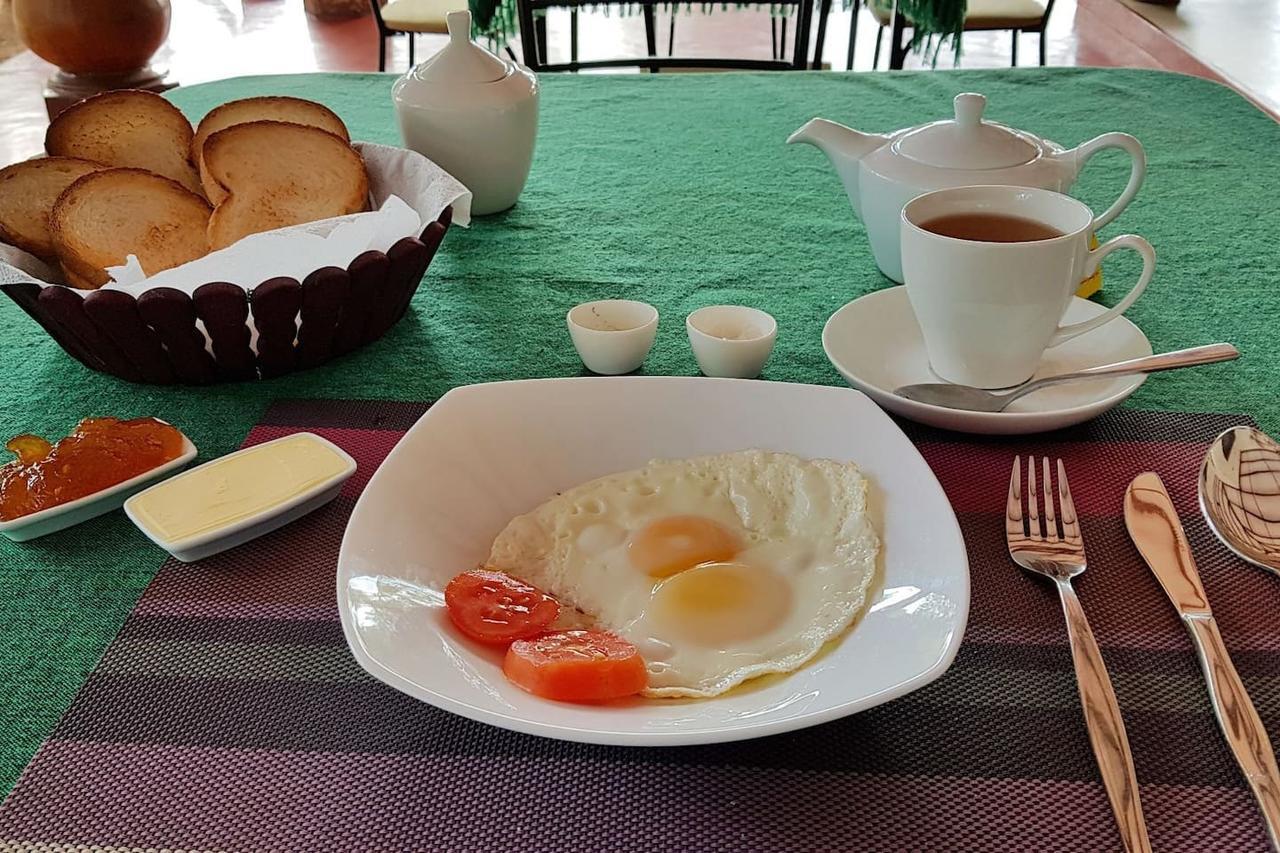 Saubagya Inn Anuradhapura Zewnętrze zdjęcie