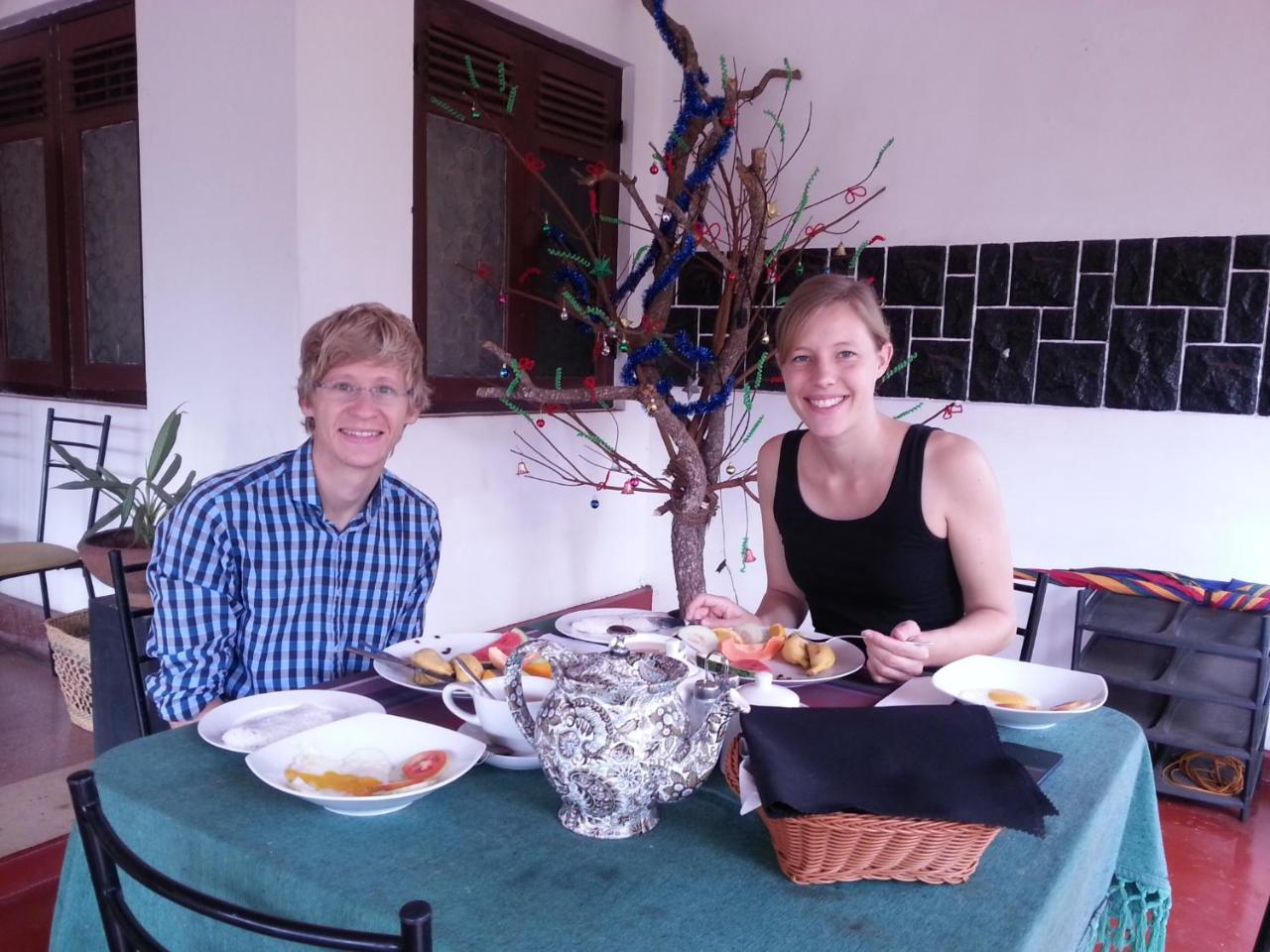 Saubagya Inn Anuradhapura Zewnętrze zdjęcie